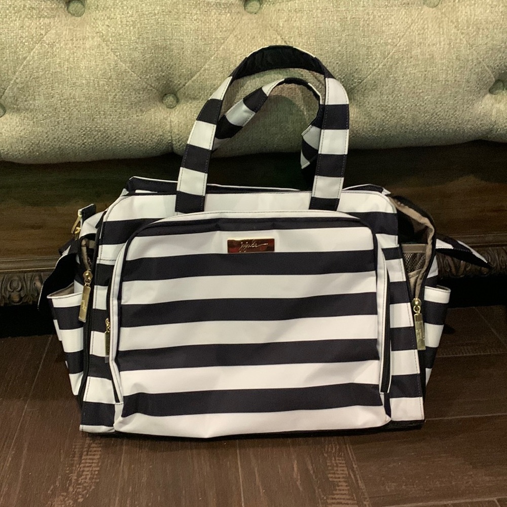 Jujube diaper bag. Brand new!!!